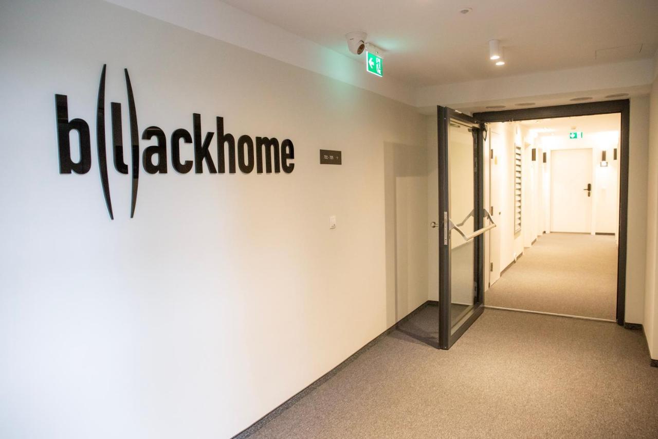 Blackhome I Contactless Check-in Aparthotel *